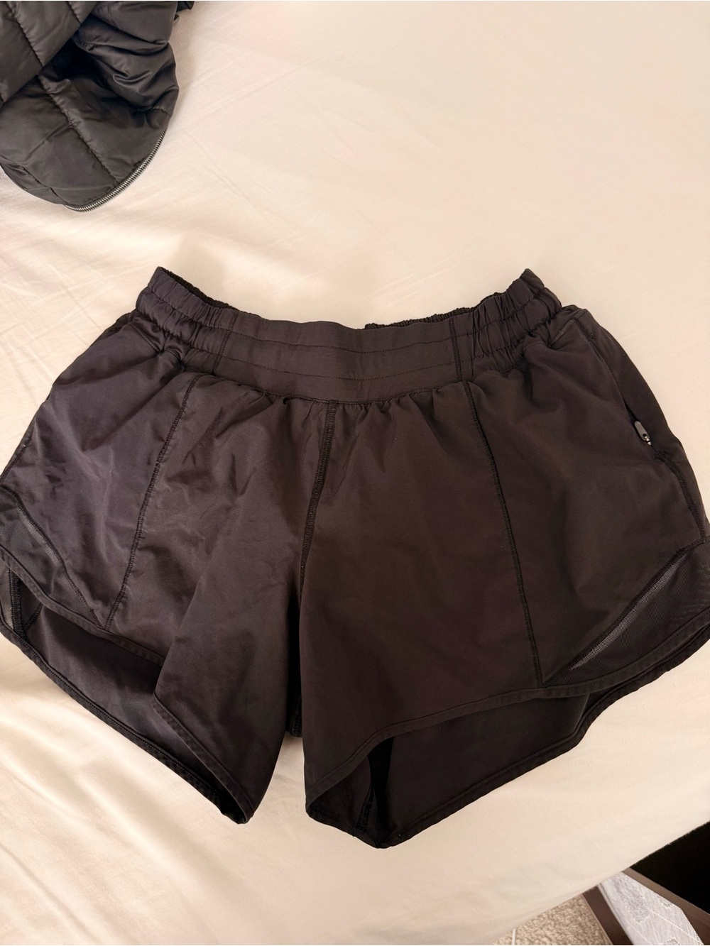 Lululemon Hot Shot Shorts 4 Inch